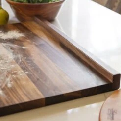 Walnut Pasta Board -Laurel Mercantile Store 0A5A3826