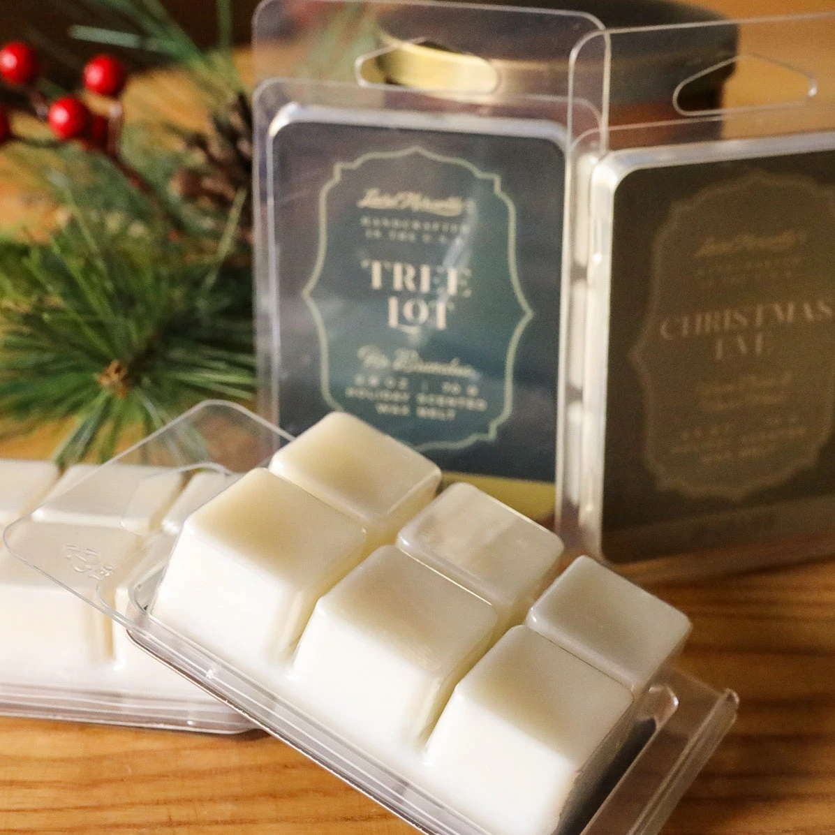 Wassail Scented Wax Melt - Warm Cinnamon & Cranberry Holiday Fragrance 4 Wassail Scented Wax Melt - Warm Cinnamon & Cranberry Holiday Fragrance - Image 2