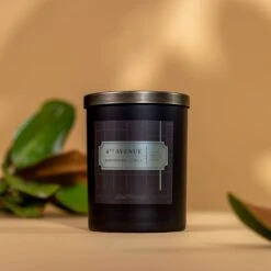 4th Avenue Luxury Scented Candle - Thyme, Vanilla & Cedarwood