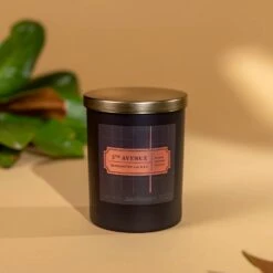 Laurel Mercantile 5th Avenue Candle - Citron, Vetiver & Vanilla -Laurel Mercantile Store 5th Avenue 11 ounce candle 00001