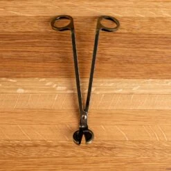 Professional Antique Brass Candle Wick Trimmer with Built-in Debris Tray -Laurel Mercantile Store Antique Brass Wick Trimmer 00004