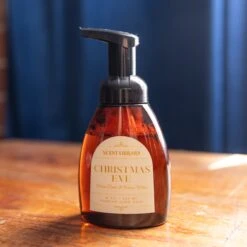 Christmas Eve Foaming Hand Soap - Holiday Apple & Cinnamon Scent