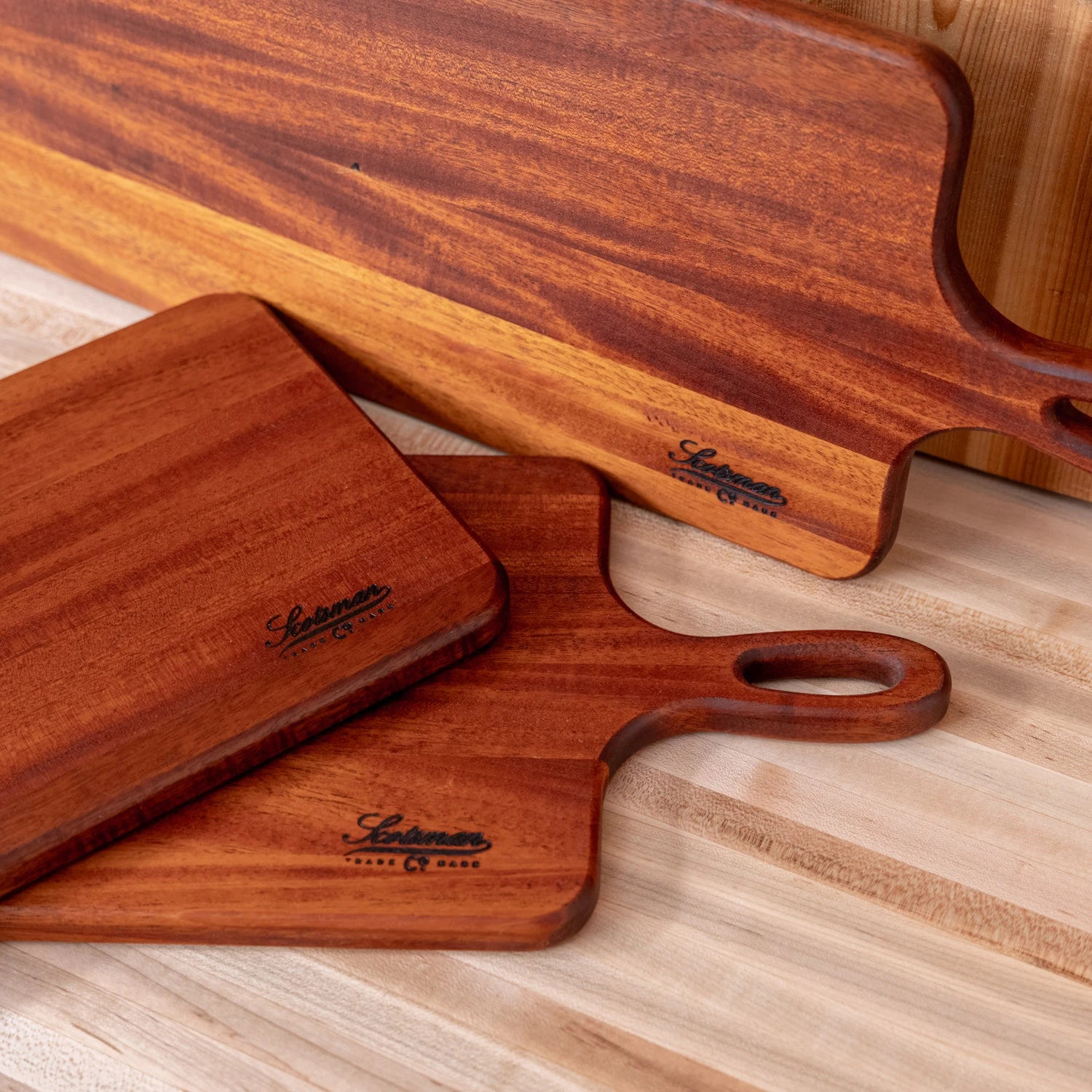 Handcrafted Mahogany Bread Board and Charcuterie Serving Platter 4 Handcrafted Mahogany Bread Board and Charcuterie Serving Platter - Image 2