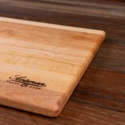 Scotsman Curly Maple Large Serving Board -Laurel Mercantile Store DSC03841 f0dae654 40c2 4dcf 995e 9806e5c04f1a