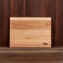 Scotsman Curly Maple Large Serving Board -Laurel Mercantile Store DSC03843 1c18c66e 299b 472d ba89 8083020d8b17