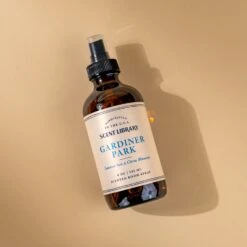 Gardiner Park Room Spray: Summer Citrus & Piney Woods 8 Gardiner Park Room Spray: Summer Citrus & Piney Woods -Laurel Mercantile Store Gardiner Park Room Spray 00003