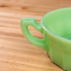 Jadeite Juice Reamer -Laurel Mercantile Store Jadite 27