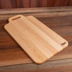 Maple Wood Charcuterie Board - American Hardwood Serving Tray 19 Maple Wood Charcuterie Board - American Hardwood Serving Tray -Laurel Mercantile Store Maple Recangle Cheese Board Large 00002