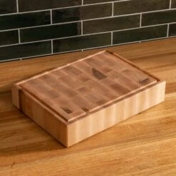 Maple End Grain Rectangle Butcher Block with Juice Groove -Laurel Mercantile Store Maple Rectangle End Grain Butcher Block with Juice Groove Medium 00002