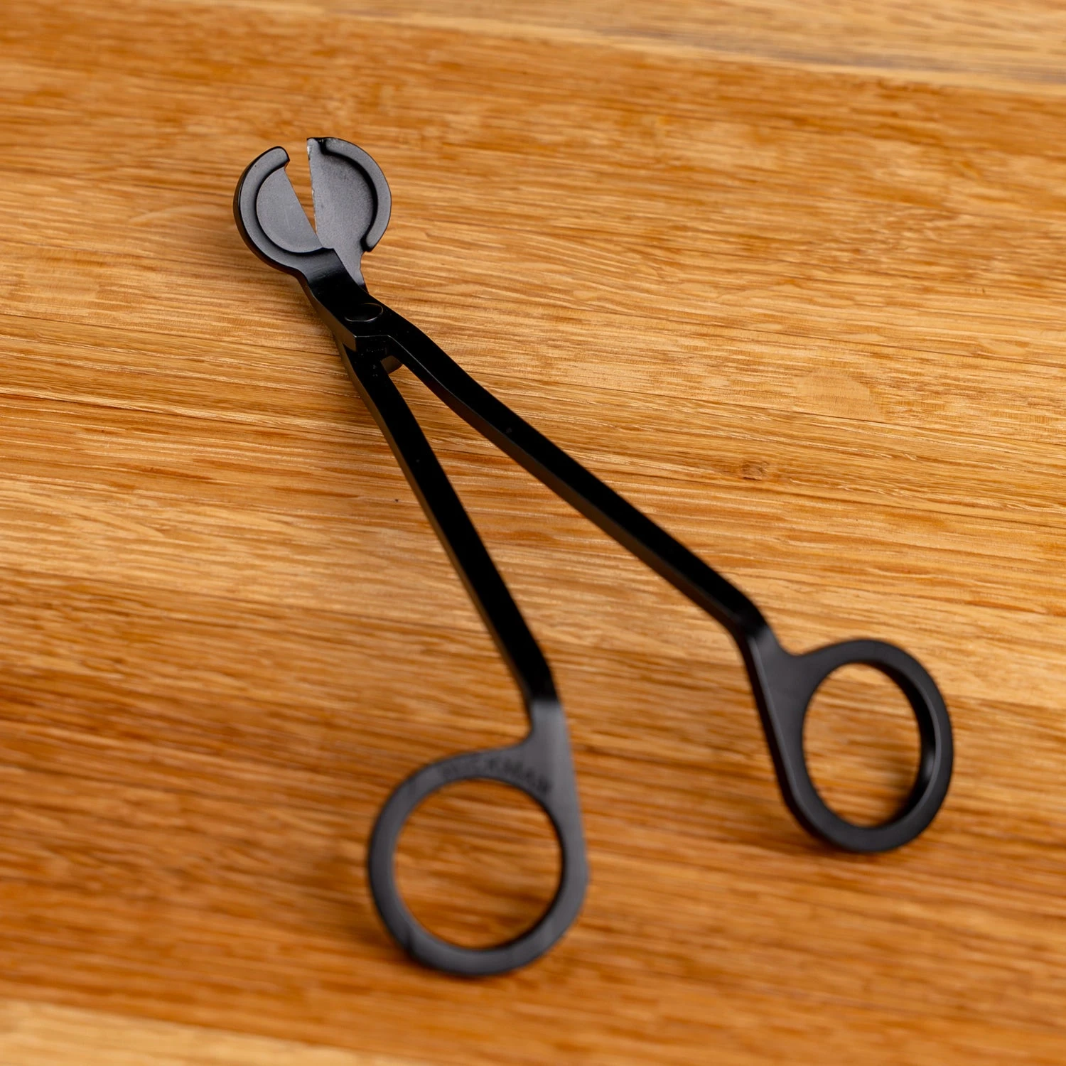 Professional Matte Black Candle Wick Trimmer with Debris Tray 7 Professional Matte Black Candle Wick Trimmer with Debris Tray - Image 5