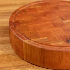 Scotsman Cherry End Grain Round Butcher Block with Juice Groove -Laurel Mercantile Store NewWoodProducts Cherry June14 2024 163 8c5b0ca5 c49a 4942 8107 b4a3a64586a5