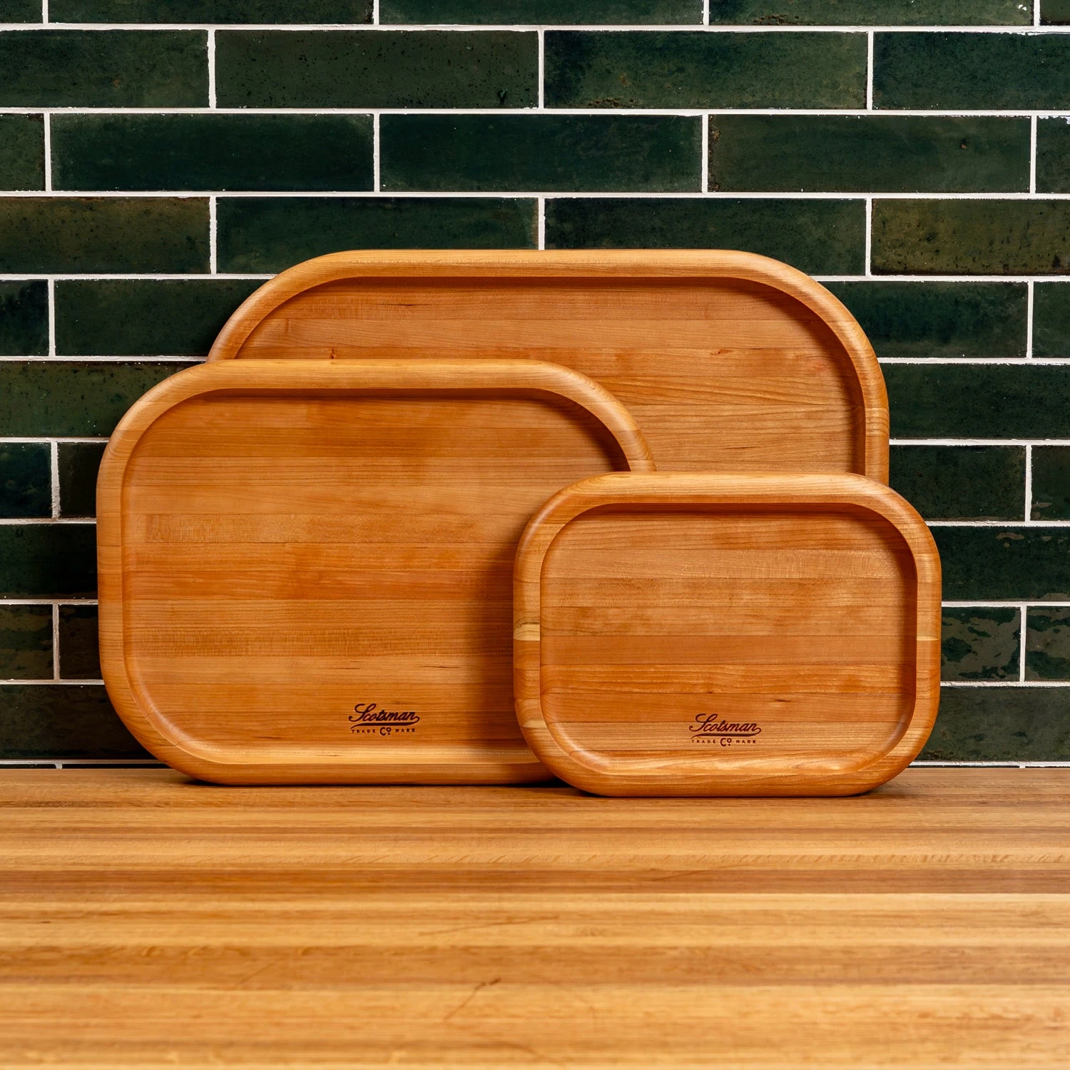 Scotsman Cherry Carving Block with Raised Edge 3 Scotsman Cherry Carving Block with Raised Edge