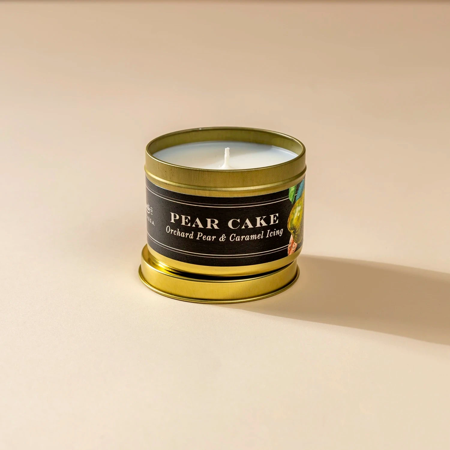 Pear Cake Artisan Scented Candle - 5 oz. Orchard Pear & Caramel Icing 6 Pear Cake Artisan Scented Candle - 5 oz. Orchard Pear & Caramel Icing - Image 4