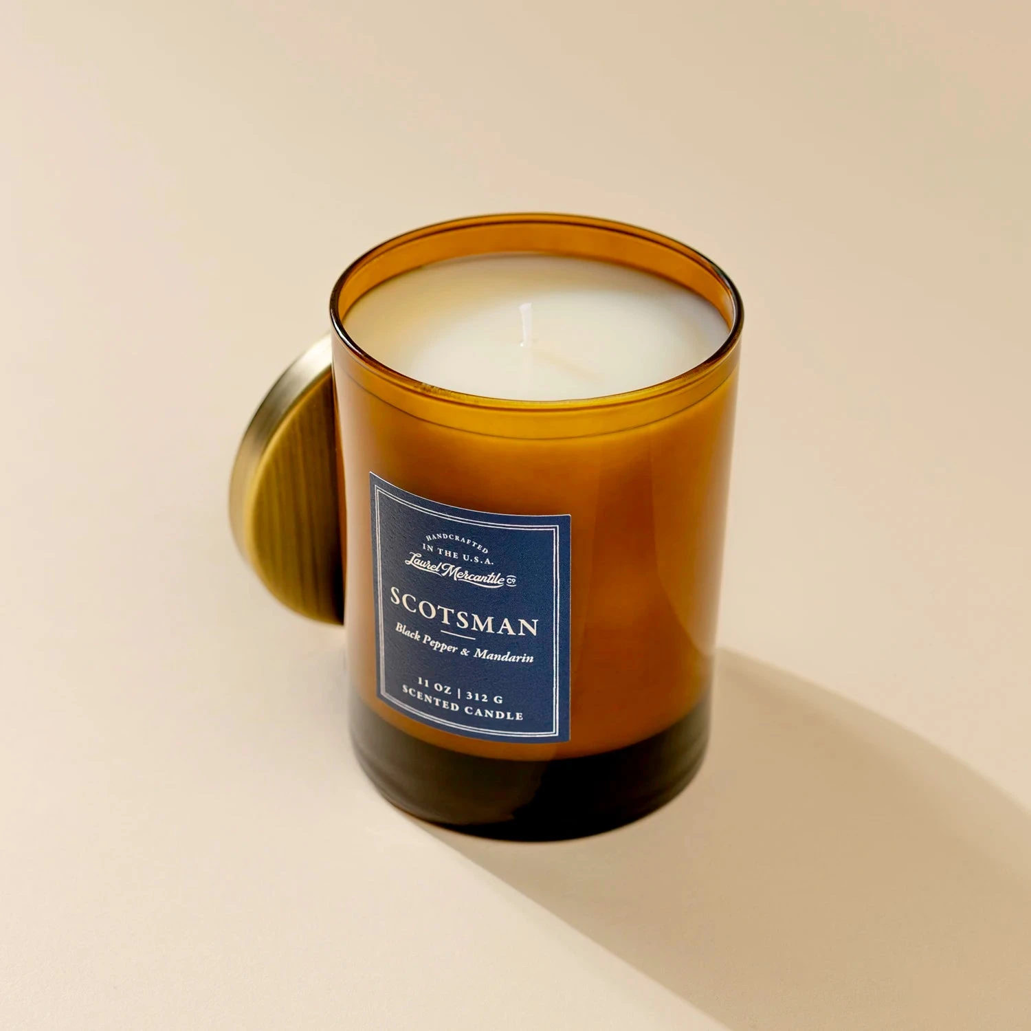Scotsman Candle: Black Pepper & Mandarin (11 oz) 5 Scotsman Candle: Black Pepper & Mandarin (11 oz) - Image 3