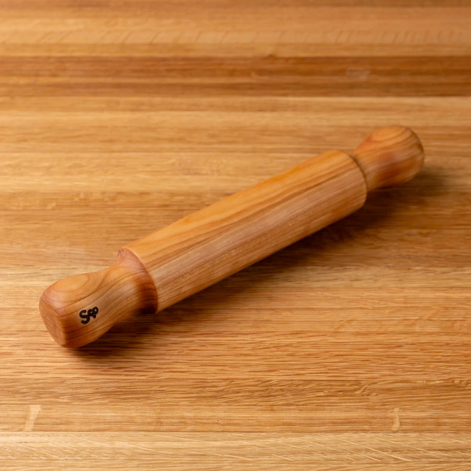 Mini Traditional Wooden Rolling Pin with Handles 5 Mini Traditional Wooden Rolling Pin with Handles - Image 3