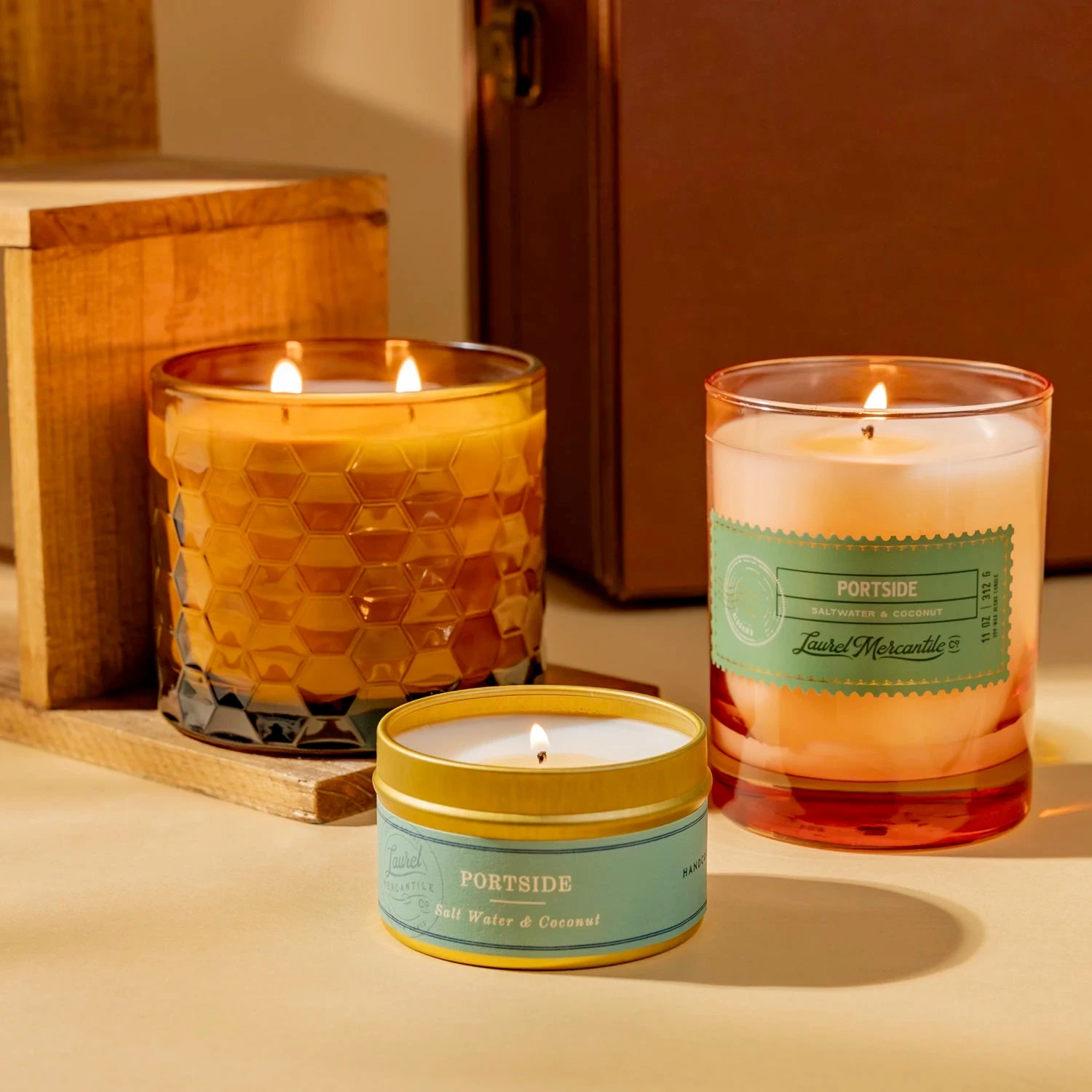 Salt Water & Coconut Scented Coastal Travel Candle - Portside 5 Salt Water & Coconut Scented Coastal Travel Candle - Portside - Image 3