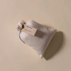 Tudor Architecture Collection Bath Salts - Earl Grey & Lemon, 20 oz 9 Tudor Architecture Collection Bath Salts - Earl Grey & Lemon, 20 oz -Laurel Mercantile Store Tudor Bath Soak 00008