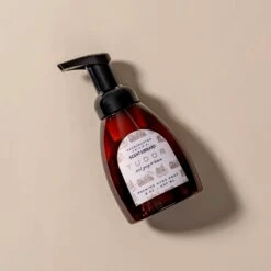 Tudor Foaming Hand Soap: Earl Grey + Lemon - 8 oz -Laurel Mercantile Store Tudor Foaming Hand Soap 00004